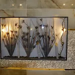Otel Anit Park 3*