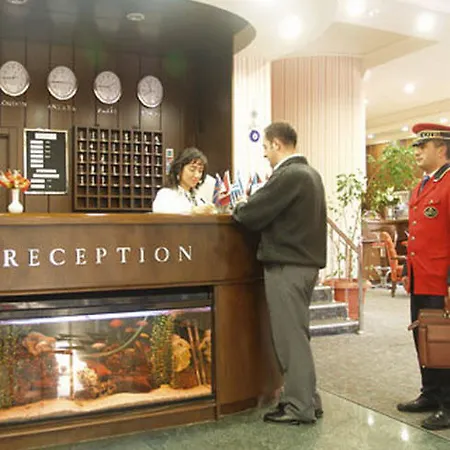 Otel Anit Park 3*