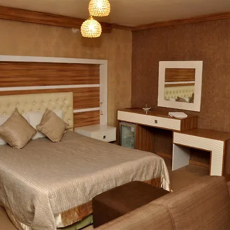 Anit Park Otel 3*